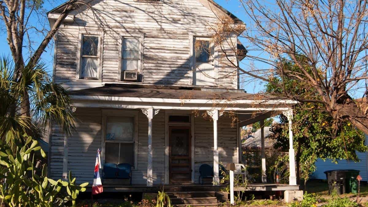 How Long Will A 100 Year Old House Last